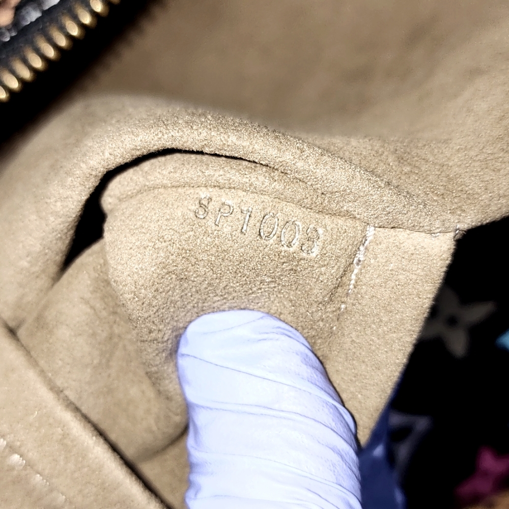 Authentic Loui Vuitton Black Multicolor Speedy 30 - Picture 14 of 15